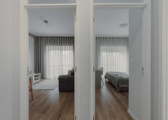 1br W/ Ac Near Palacio De Cristal