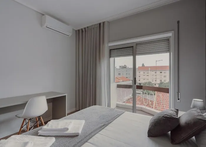 1br W/ Ac Near Palacio De Cristal Daire Porto
