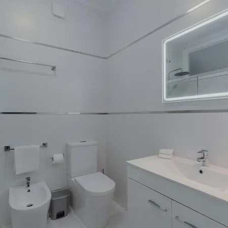 Apartmán 1br W/ Ac Near Palacio De Cristal Porto