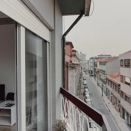 1br W/ Ac Near Palacio De Cristal Apartmán *