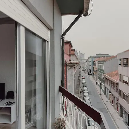 1br With Ac Near Palácio De Cristal