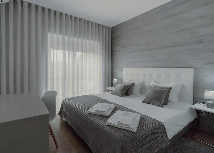 1br With Ac Near Palácio De Cristal